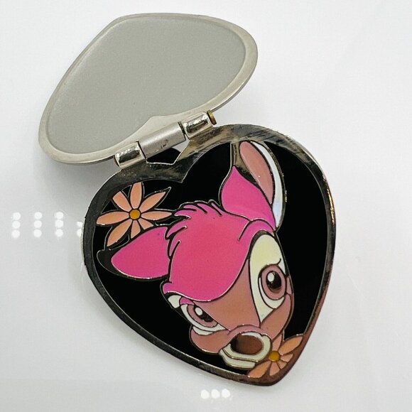 Bambi Heart Locket Hinged Disney Pin DLRP Disneyland Resort Paris Trading RARE - Picture 4 of 8